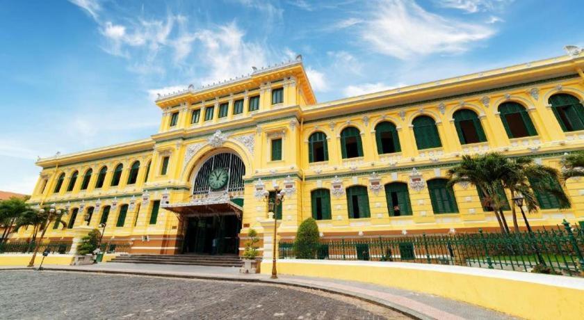 Tuan Viet Hotel Dinh Tien Hoang Хошимін Екстер'єр фото