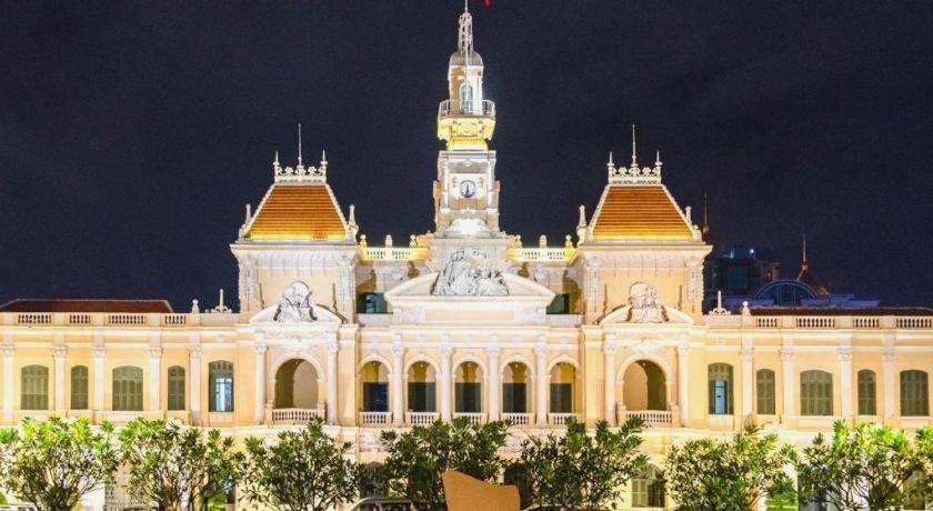 Tuan Viet Hotel Dinh Tien Hoang Хошимін Екстер'єр фото
